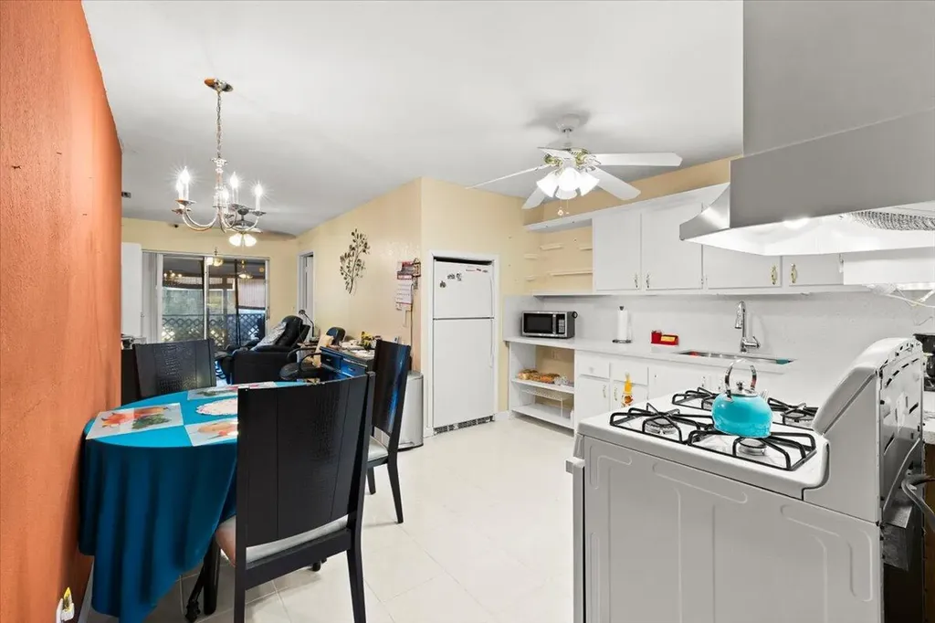 1830 Keenland Circle West Palm Beach FL 33415