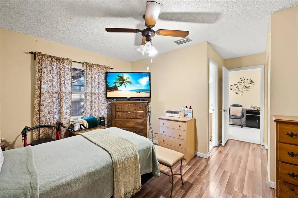 1830 Keenland Circle West Palm Beach FL 33415