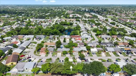 1830 Keenland Circle West Palm Beach FL 33415