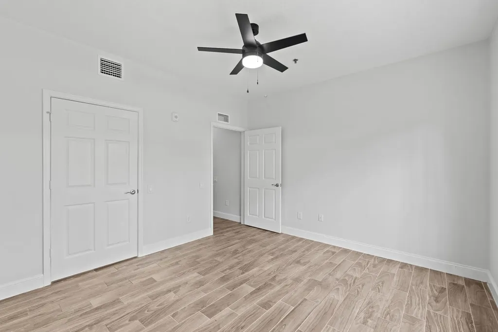 56 W 12th Street Riviera Beach FL 33404