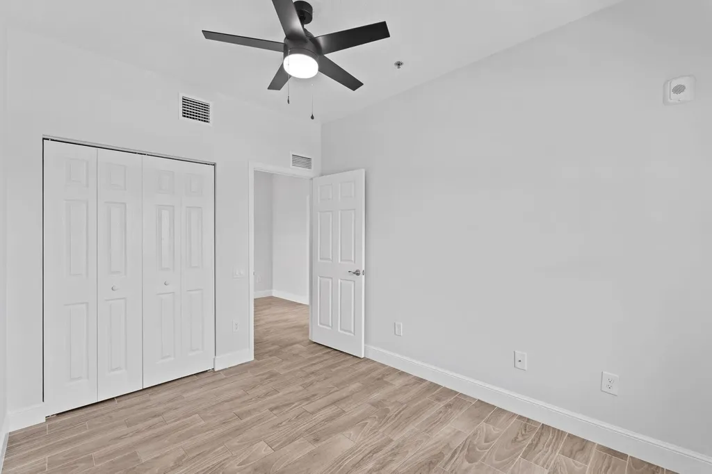 56 W 12th Street Riviera Beach FL 33404