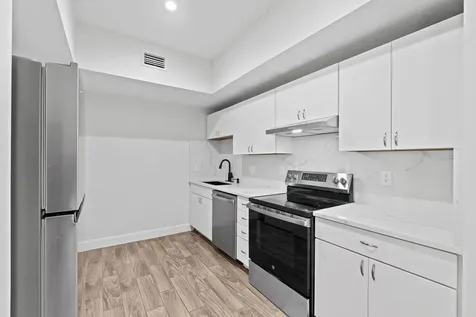 56 W 12th Street Riviera Beach FL 33404