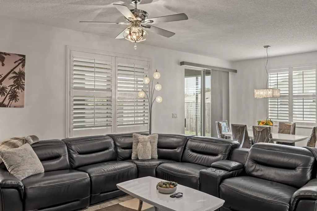 2241 SW Abalon Circle Port St Lucie FL 34953