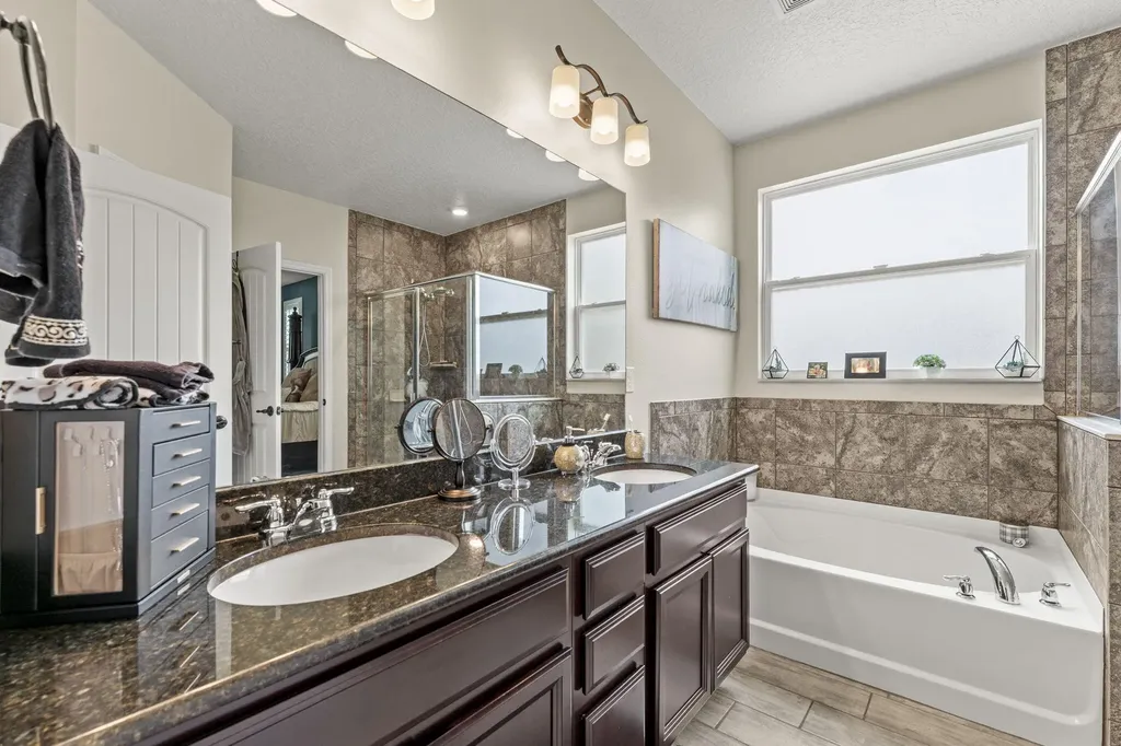 2241 SW Abalon Circle Port St Lucie FL 34953