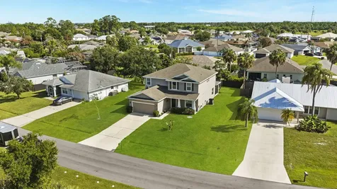 2241 SW Abalon Circle Port St Lucie FL 34953