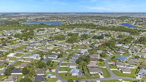 2241 SW Abalon Circle Port St Lucie FL 34953