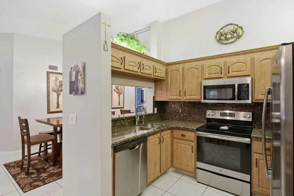 13811 Oneida Drive Delray Beach FL 33446