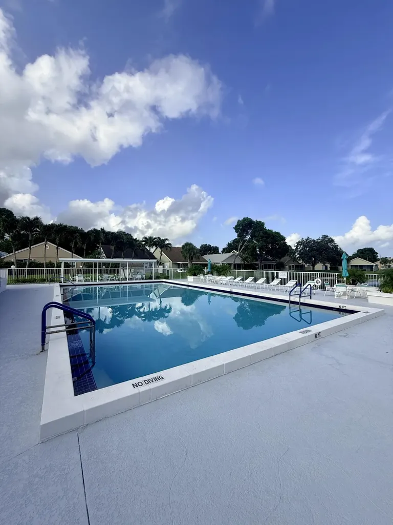 13811 Oneida Drive Delray Beach FL 33446