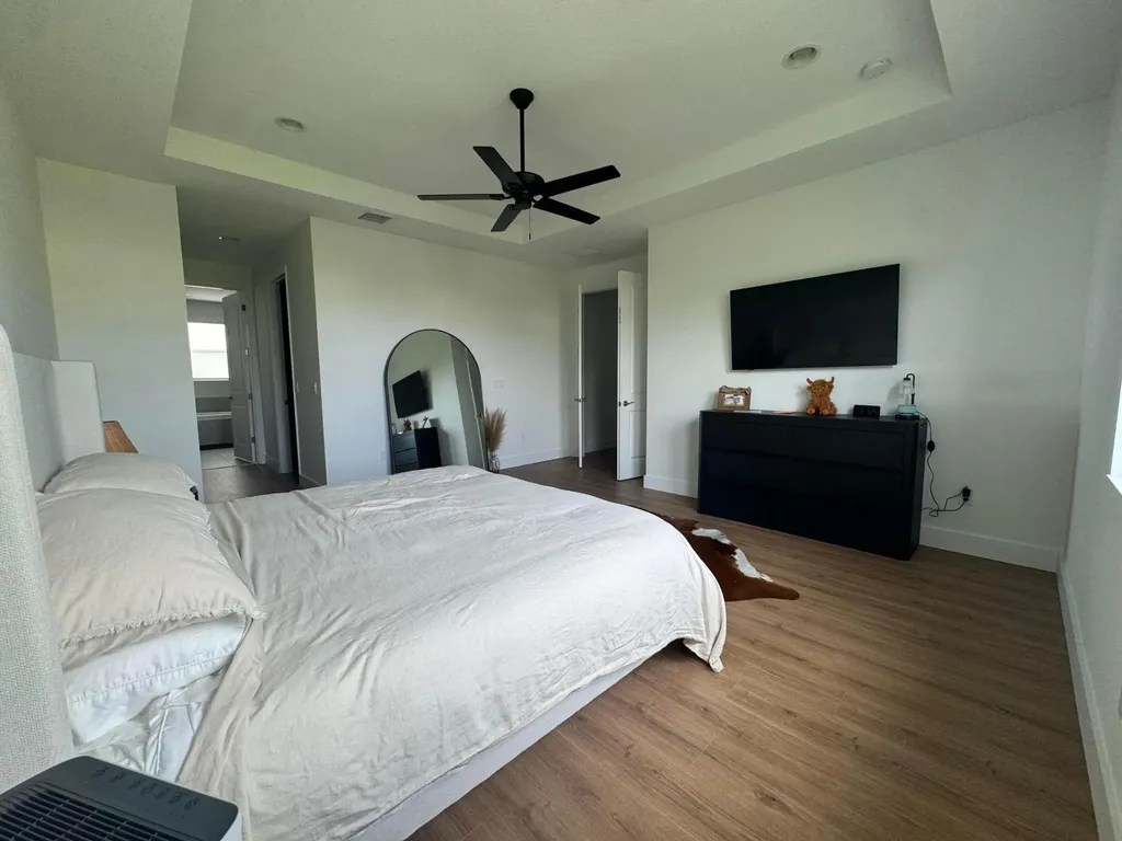 16330 Oakview Drive Westlake FL 33470
