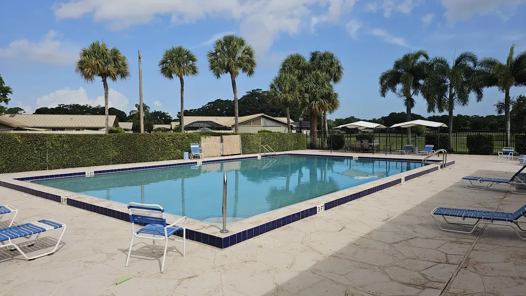 5876 Golden Eagle Circle Palm Beach Gardens FL 33418
