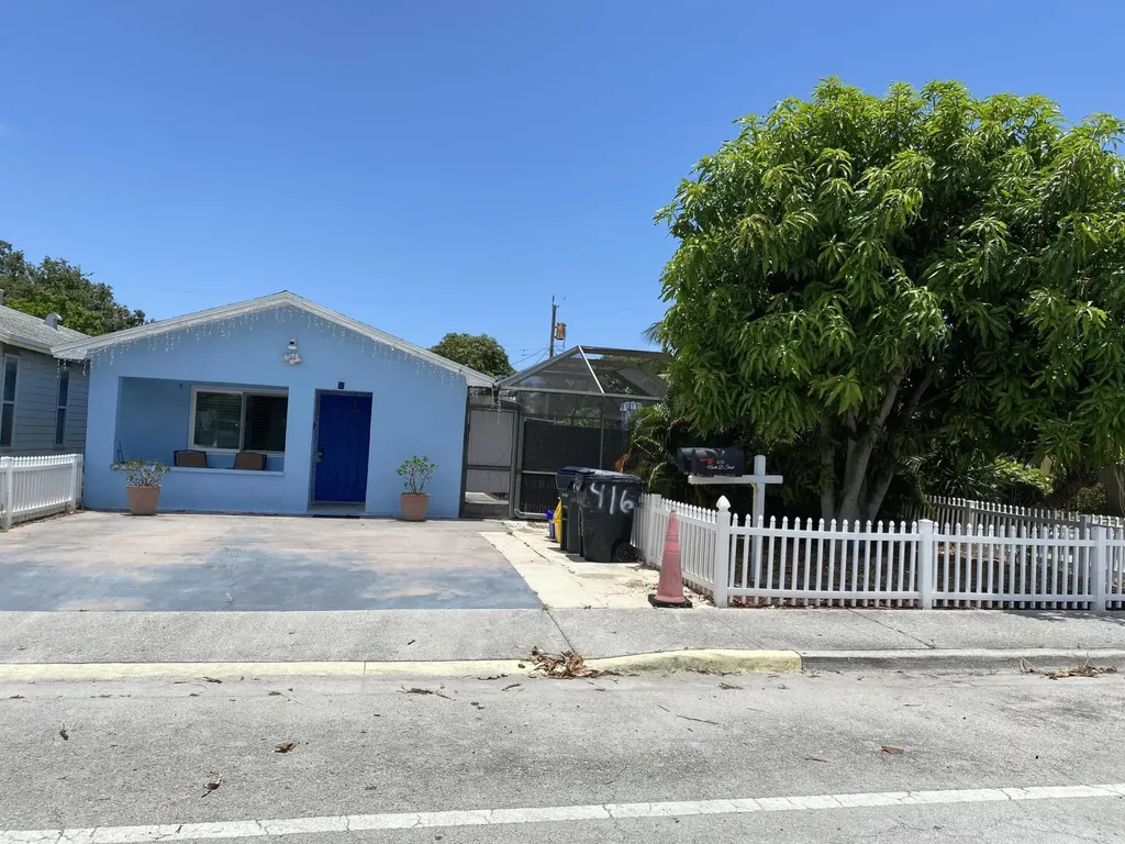 416 N D Street Lake Worth Beach FL 33460