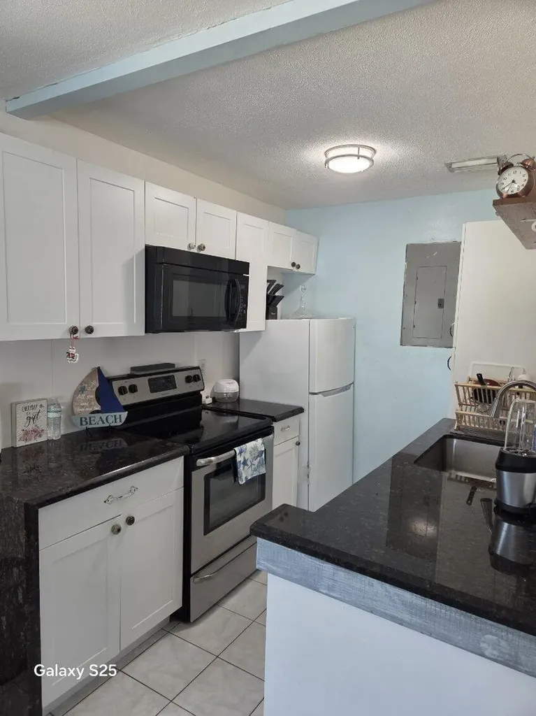 416 N D Street Lake Worth Beach FL 33460