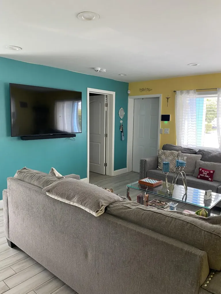 416 N D Street Lake Worth Beach FL 33460