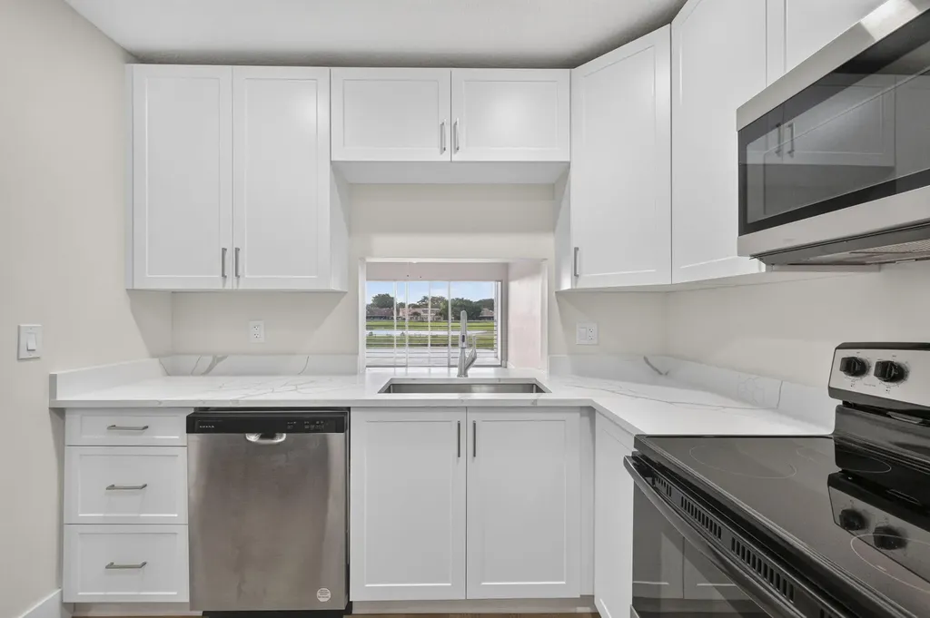 7410 Woodmont Terrace Tamarac FL 33321