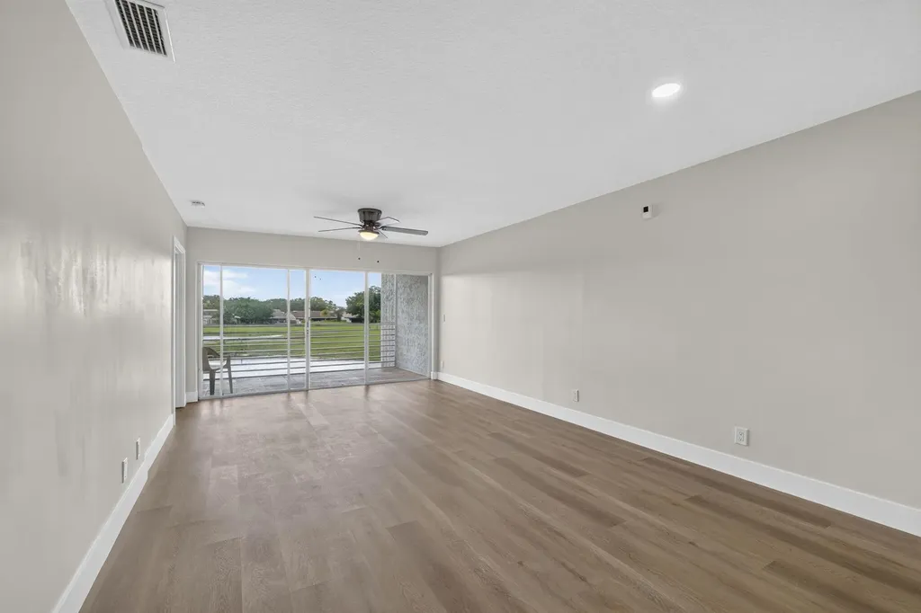 7410 Woodmont Terrace Tamarac FL 33321
