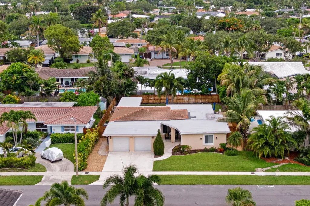 2070 NE 63rd Street Fort Lauderdale FL 33308