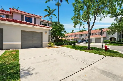 5511 Crossing Rocks Court Riviera Beach FL 33407