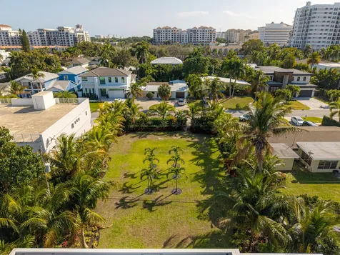 255 NE 3rd Street Boca Raton FL 33432