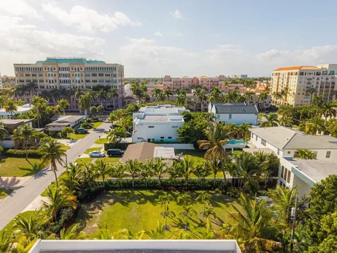 255 NE 3rd Street Boca Raton FL 33432