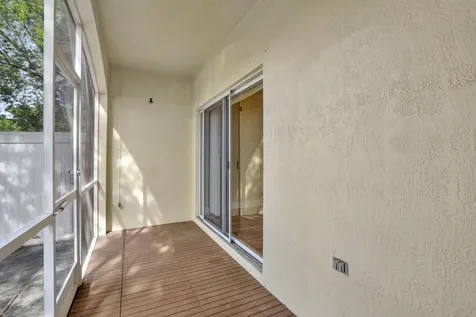 6527 Catalina Lane Tamarac FL 33321