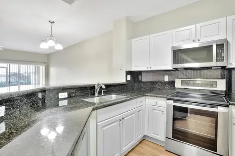 6527 Catalina Lane Tamarac FL 33321