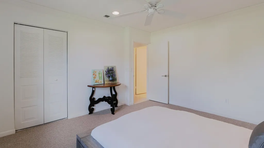 9277 Vista Del Lago Boca Raton FL 33428