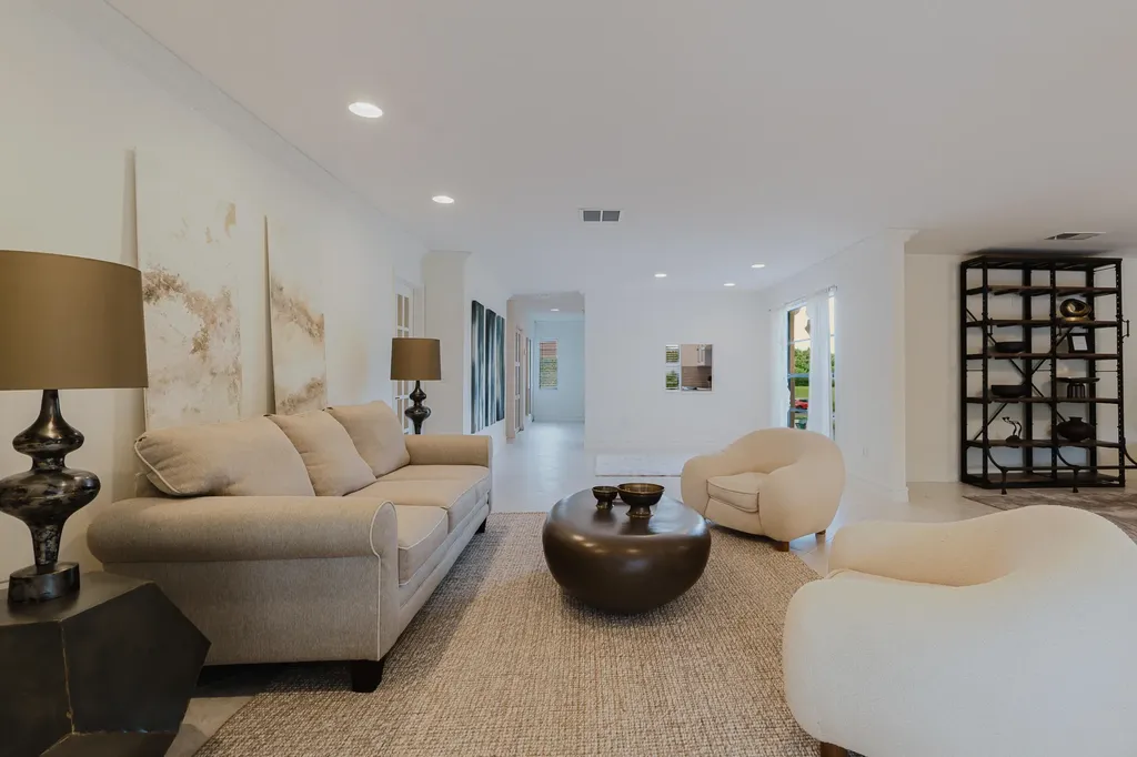 9277 Vista Del Lago Boca Raton FL 33428