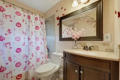 1525 W 17th Street Riviera Beach FL 33404