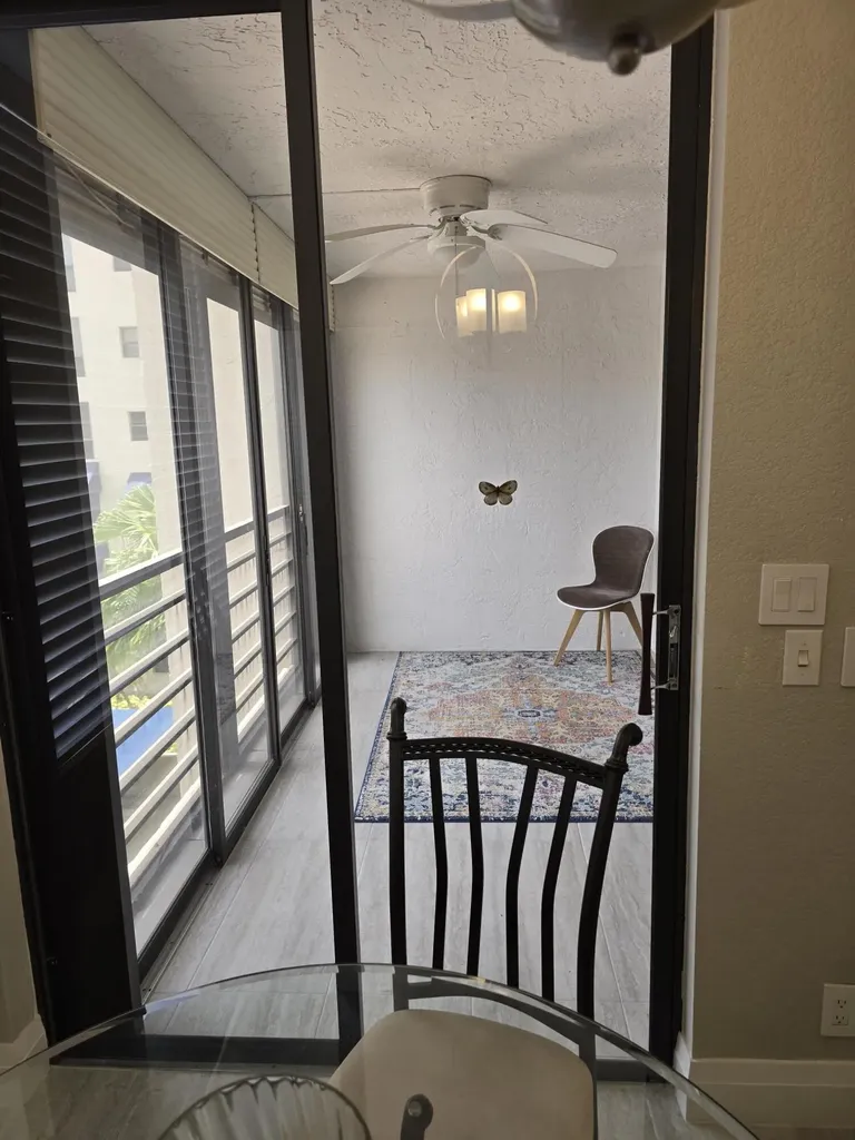 7580 Regency Lake Drive Boca Raton FL 33433