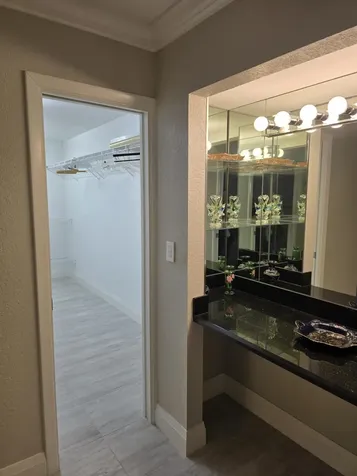 7580 Regency Lake Drive Boca Raton FL 33433
