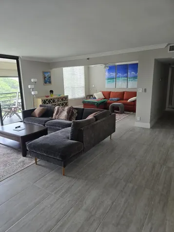 7580 Regency Lake Drive Boca Raton FL 33433