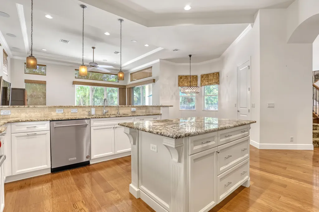 6464 Bellamalfi Street Boca Raton FL 33496