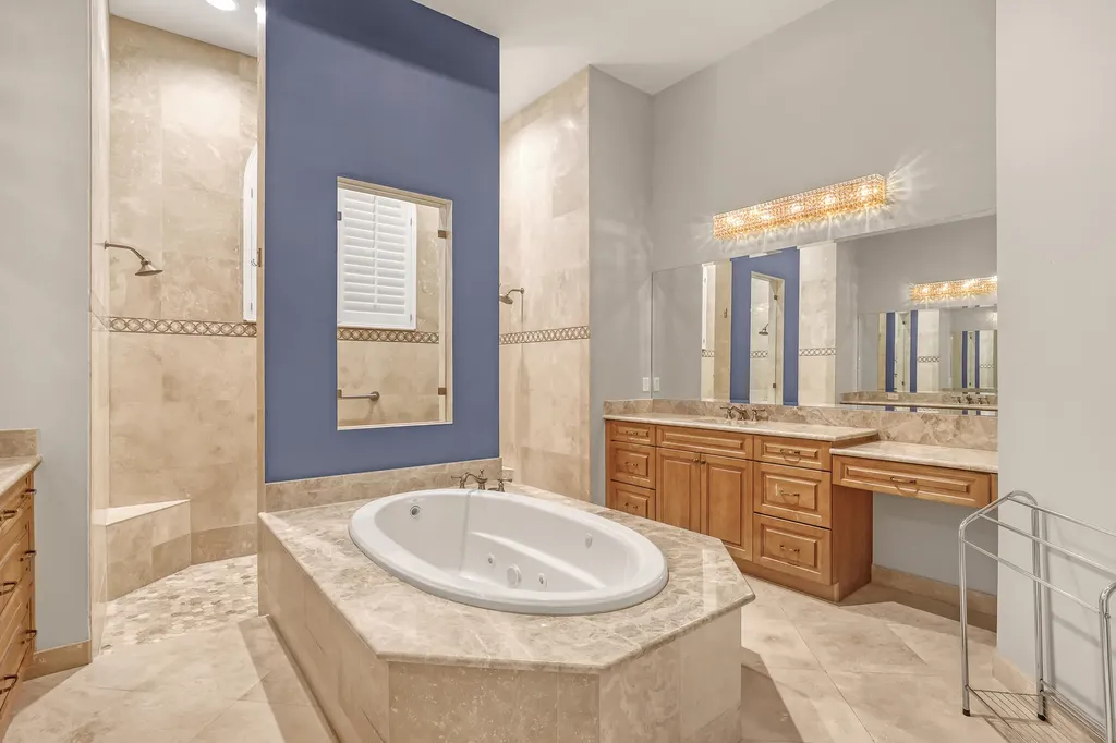 6464 Bellamalfi Street Boca Raton FL 33496