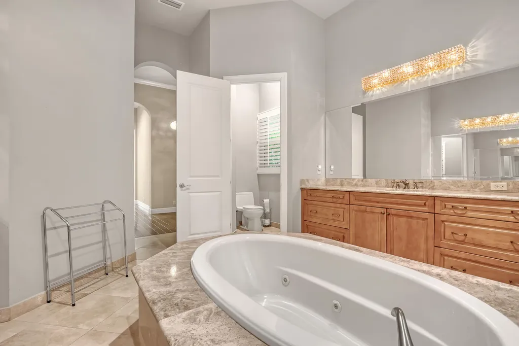 6464 Bellamalfi Street Boca Raton FL 33496