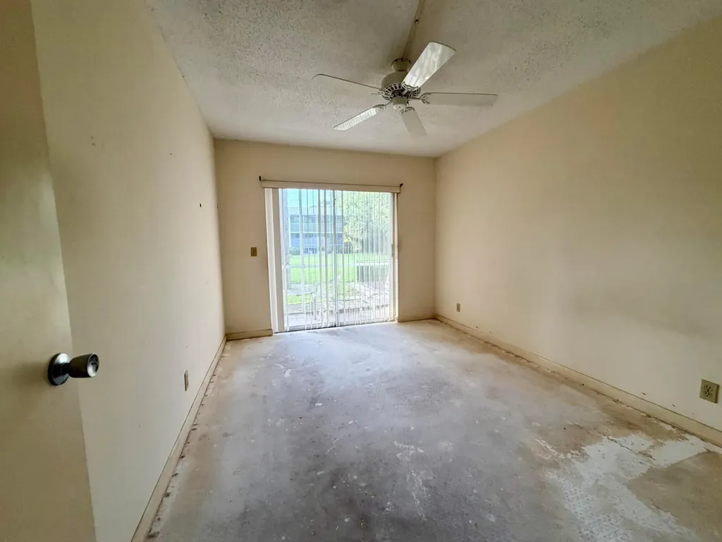 55 Hastings D West Palm Beach FL 33417