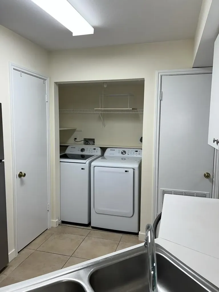 Oakland Park FL 33309
