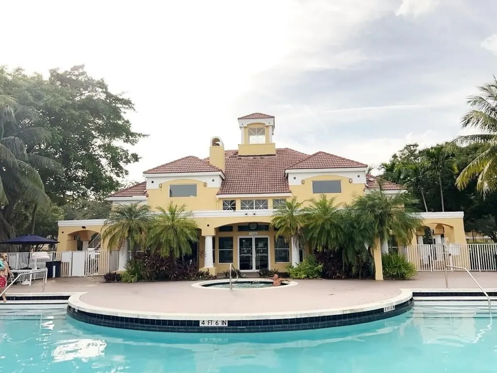 Oakland Park FL 33309