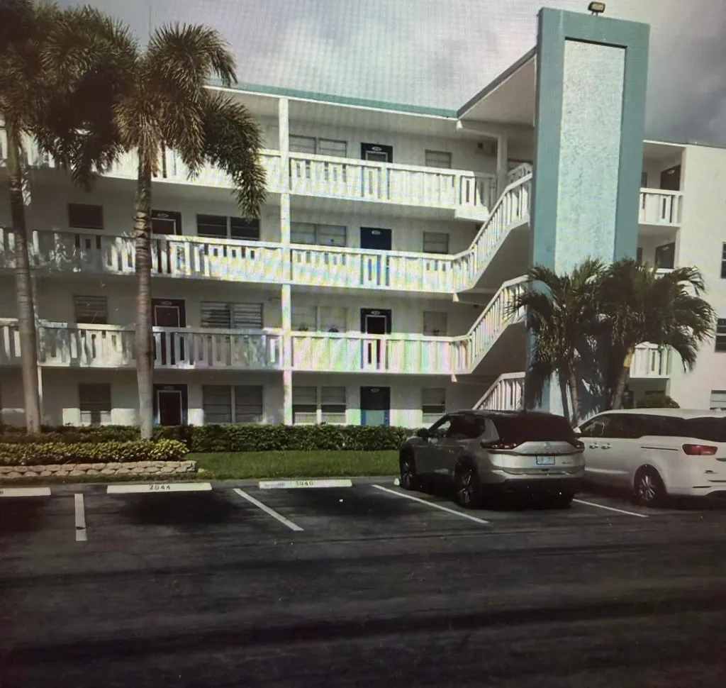 2038 Exeter C Boca Raton FL 33434