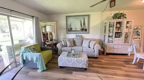 4 Abbey Lane Delray Beach FL 33446