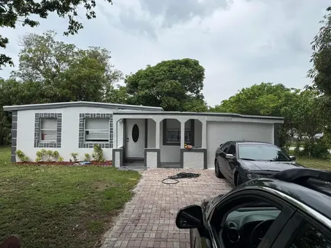 440 Tulip Tree Drive Lake Worth FL 33462