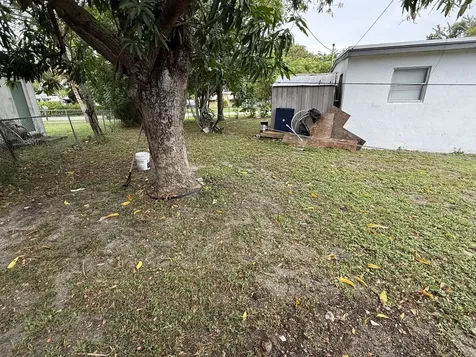 440 Tulip Tree Drive Lake Worth FL 33462