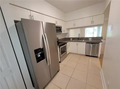 78 Simonton Circle Weston FL 33326