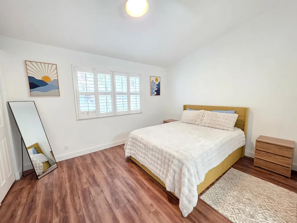 1877 NE 15th Avenue Fort Lauderdale FL 33305