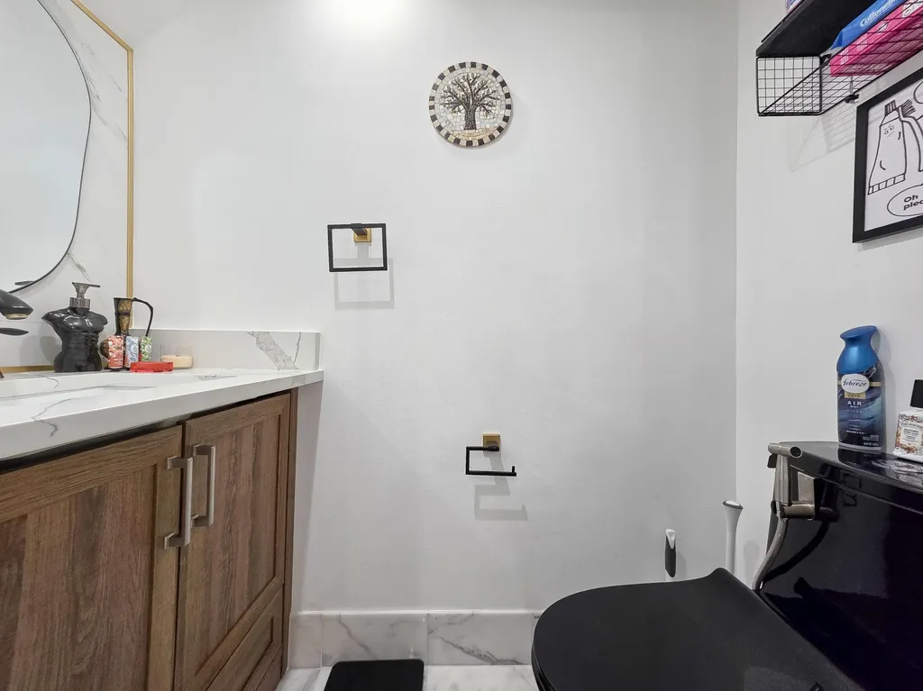 1877 NE 15th Avenue Fort Lauderdale FL 33305