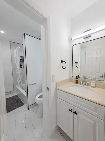 1877 NE 15th Avenue Fort Lauderdale FL 33305