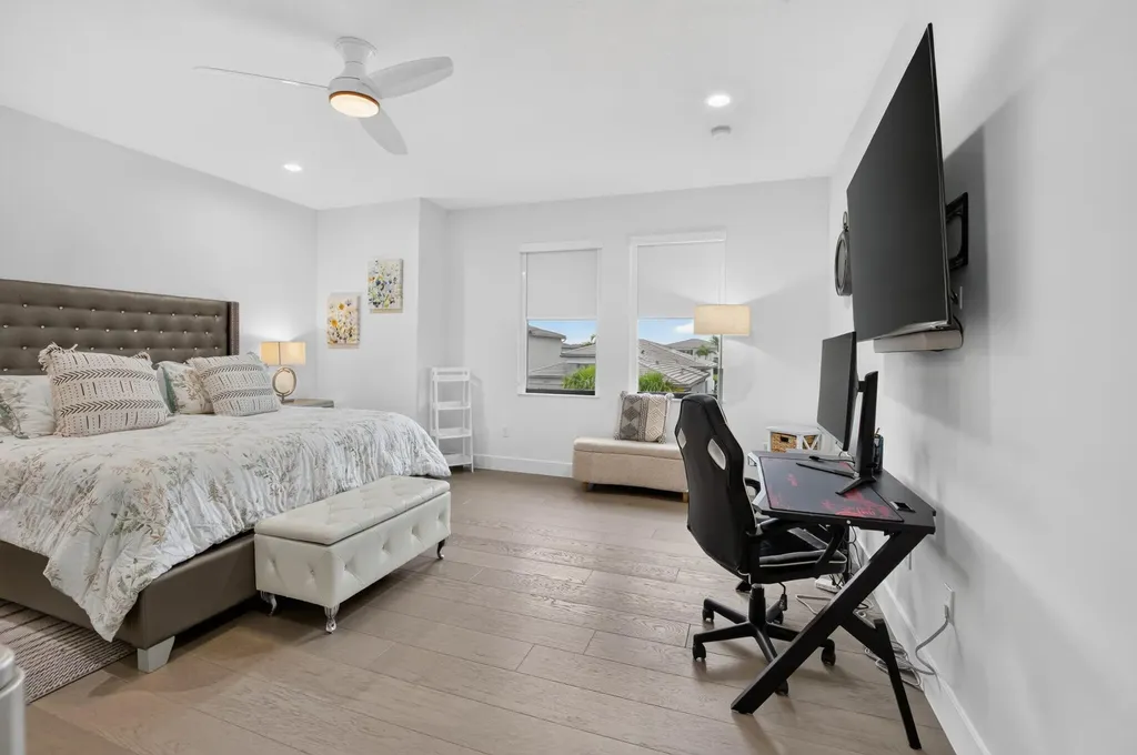 20056 Hirono Lane Boca Raton FL 33434