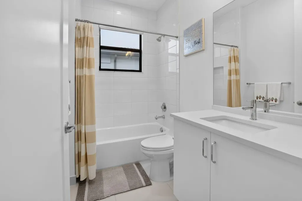 20056 Hirono Lane Boca Raton FL 33434