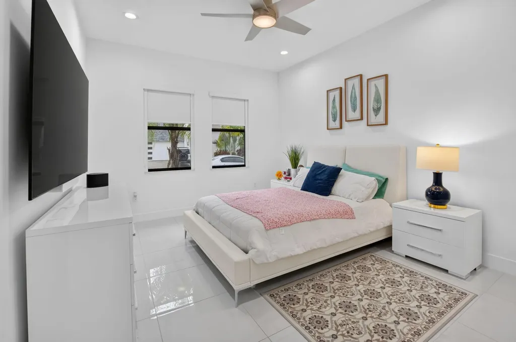 20056 Hirono Lane Boca Raton FL 33434