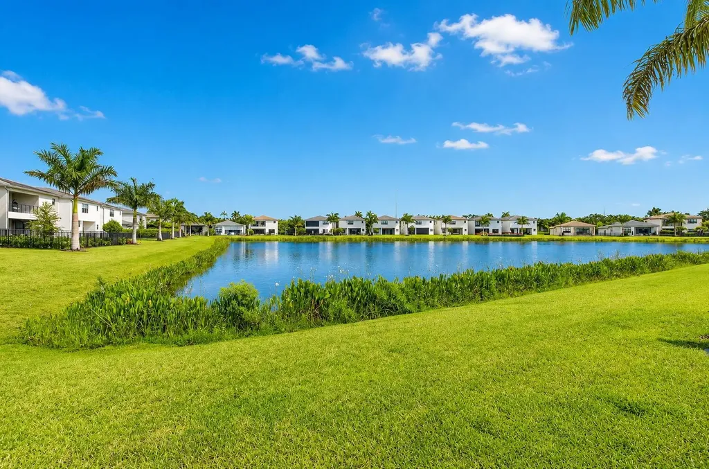 20056 Hirono Lane Boca Raton FL 33434