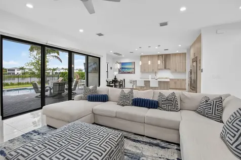 20056 Hirono Lane Boca Raton FL 33434
